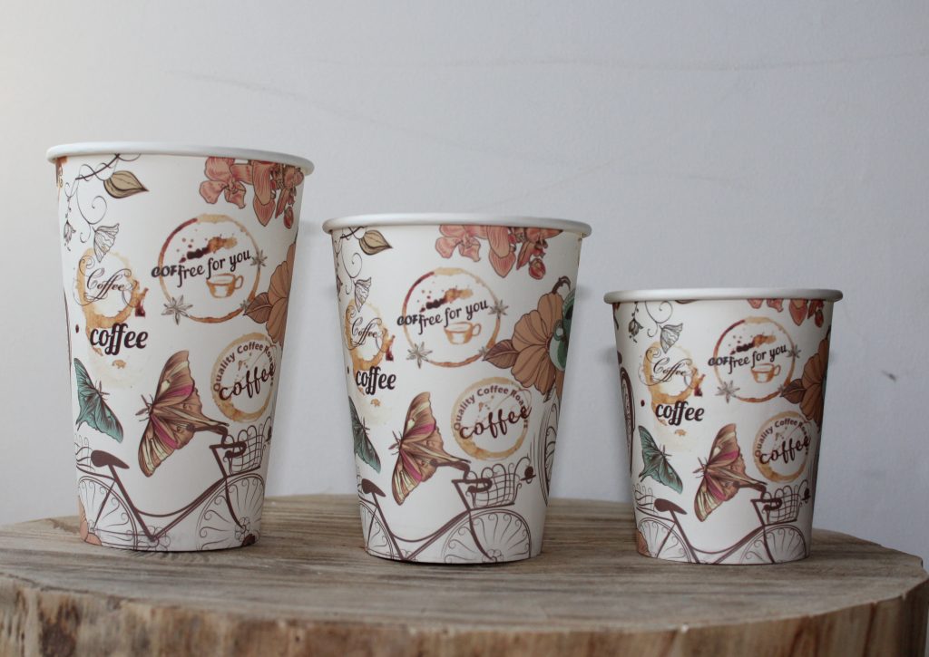 Бумажный стаканчик. Стакан для горячих напитков kf175. Станок для производства бумажных стаканчиков. Станок для производства одноразовых стаканов. Стакан бумажный в русском стиле.